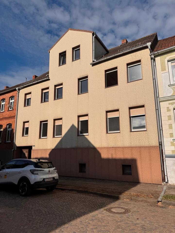 Thumbnail-Großes Zweifamilienhaus, Garagen, Garten, Nur 1 Std. von Berlin
