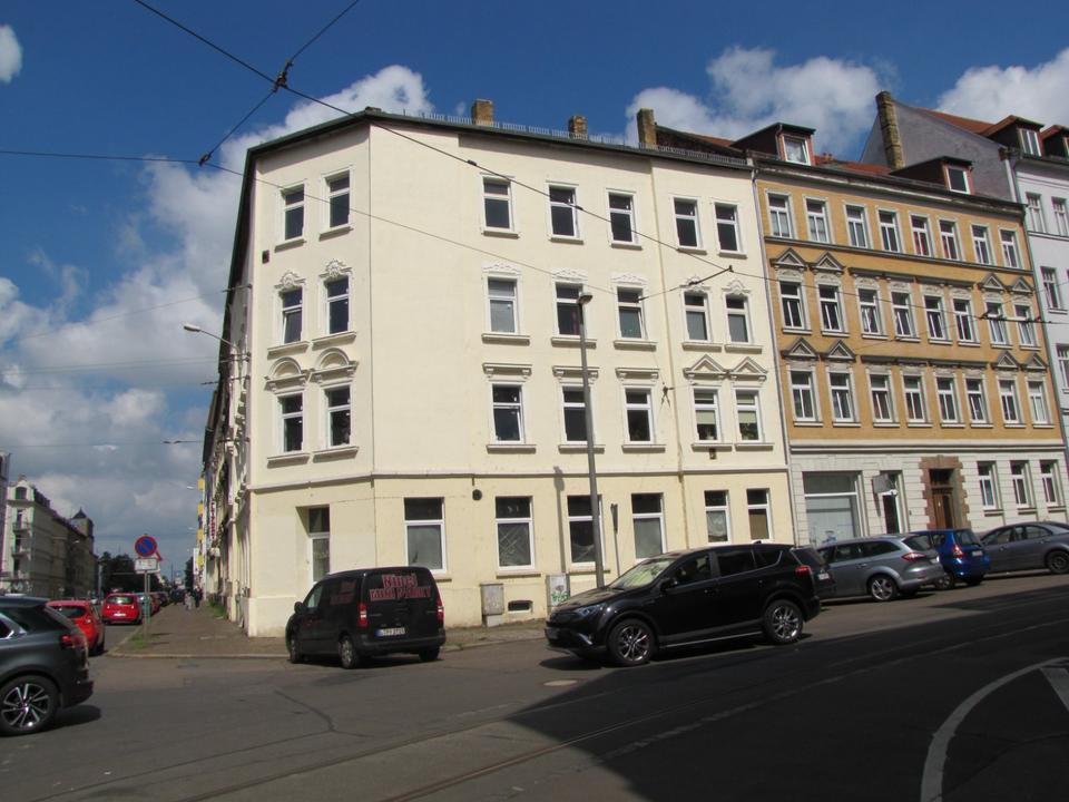 Thumbnail-Bezugsfreie 3-Zimmer-Altbauwohnung mit Charme in Leipzig-Möckern