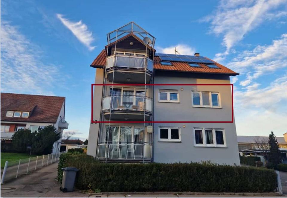 Thumbnail-Helle und große 3-Zimmer-Wohnung zu vermieten