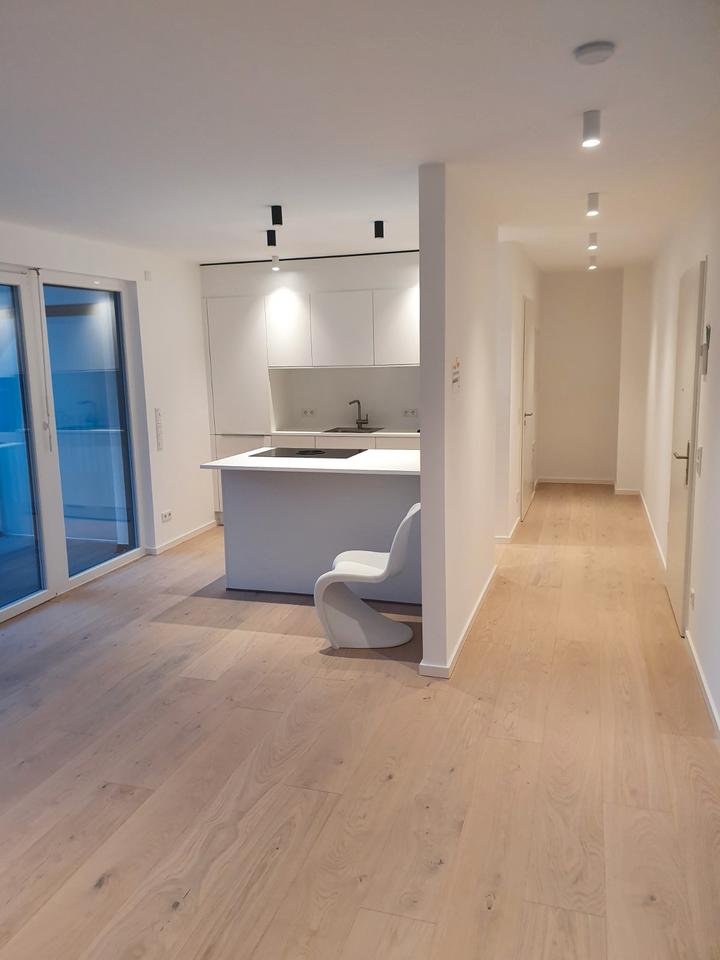 Thumbnail-Moderne barrierefreie 2-Zimmer mit Einbauküche