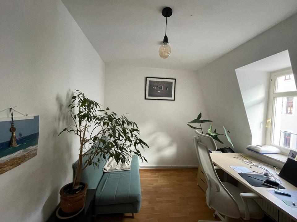 Thumbnail-ruhige 3 Zimmer Wohnung im Hinterhof der Neustadt zur Zwischenmie