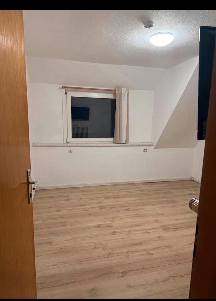 Thumbnail-Wohnung Wg mit alles strum Gas Wlan 550€