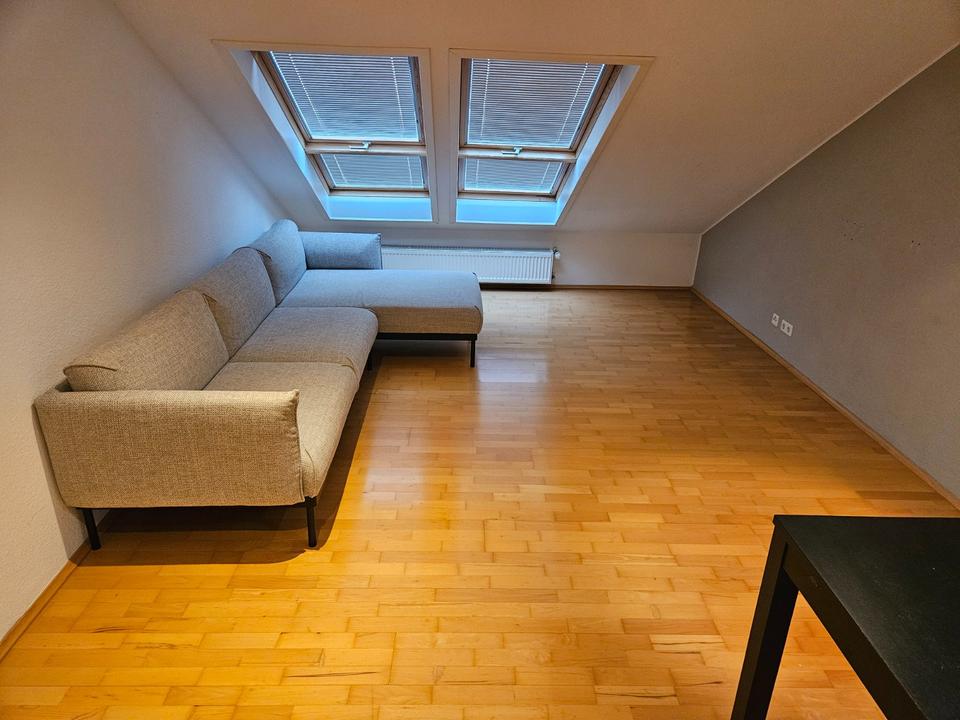 Thumbnail-Ruhige möbelierte 2-Zimmer DG-Wohnung in Wuppertal-Katernberg