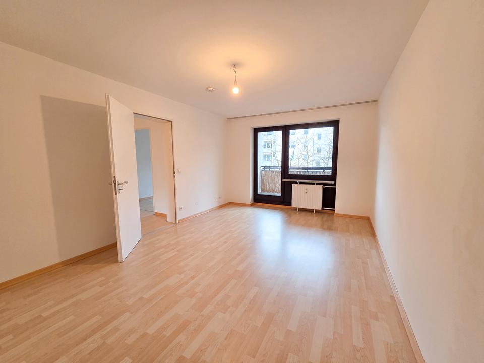 Thumbnail-Altbaucharme trifft Wohnkomfort: 3-Zimmer-Wohnung in Unterschleißheim