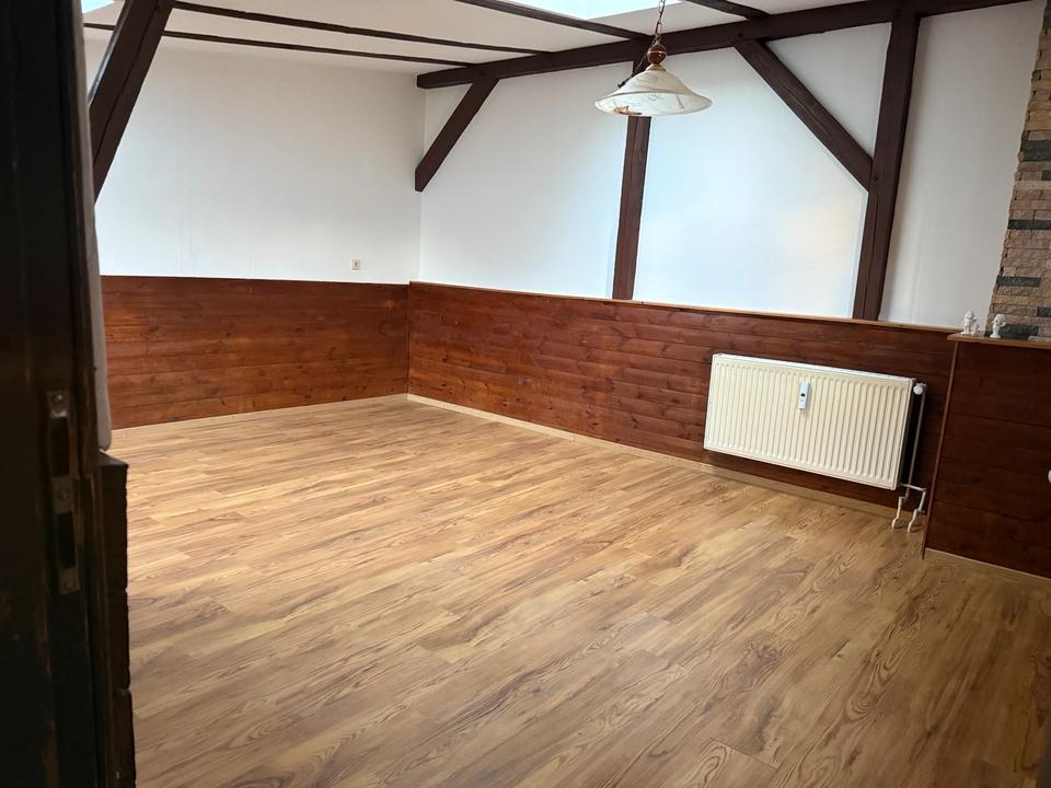 Thumbnail-Teilmöblierte Einraumwohnung