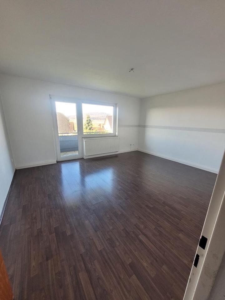 Thumbnail-4-ZKB-Wohnung mit 80 m² in NIEDENSTEIN – ab sofort frei