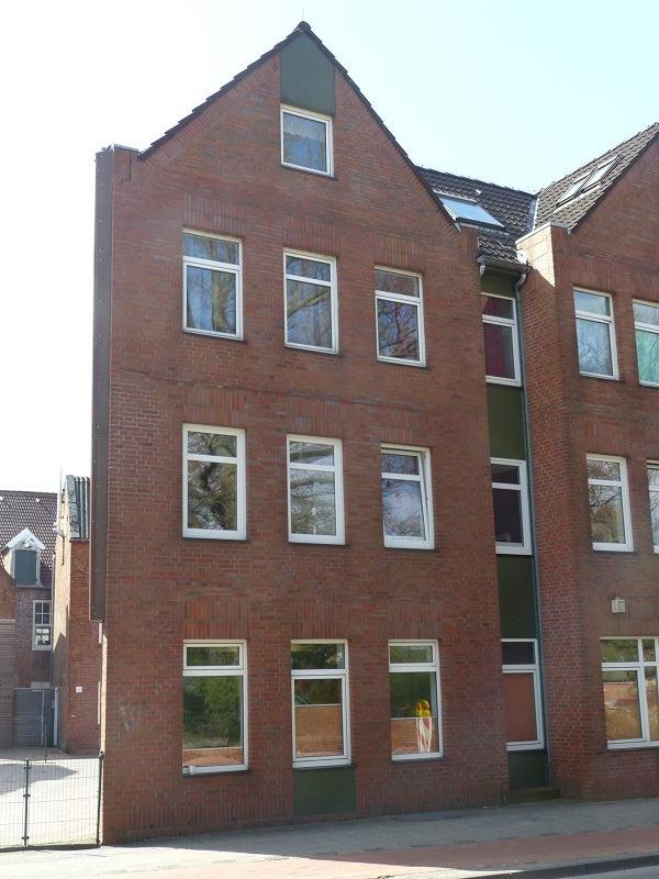 Thumbnail-Bezugsfreie 3 Zimmer - Wohnung im Zentrum von Leer zu vermieten.