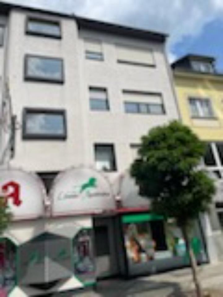 Thumbnail-Betzdorf, Fußgängerzone, helle 3-ZKB Wohnung, ohne Balkon, mit Aufzug im Haus, nur an Selbstzahler.
