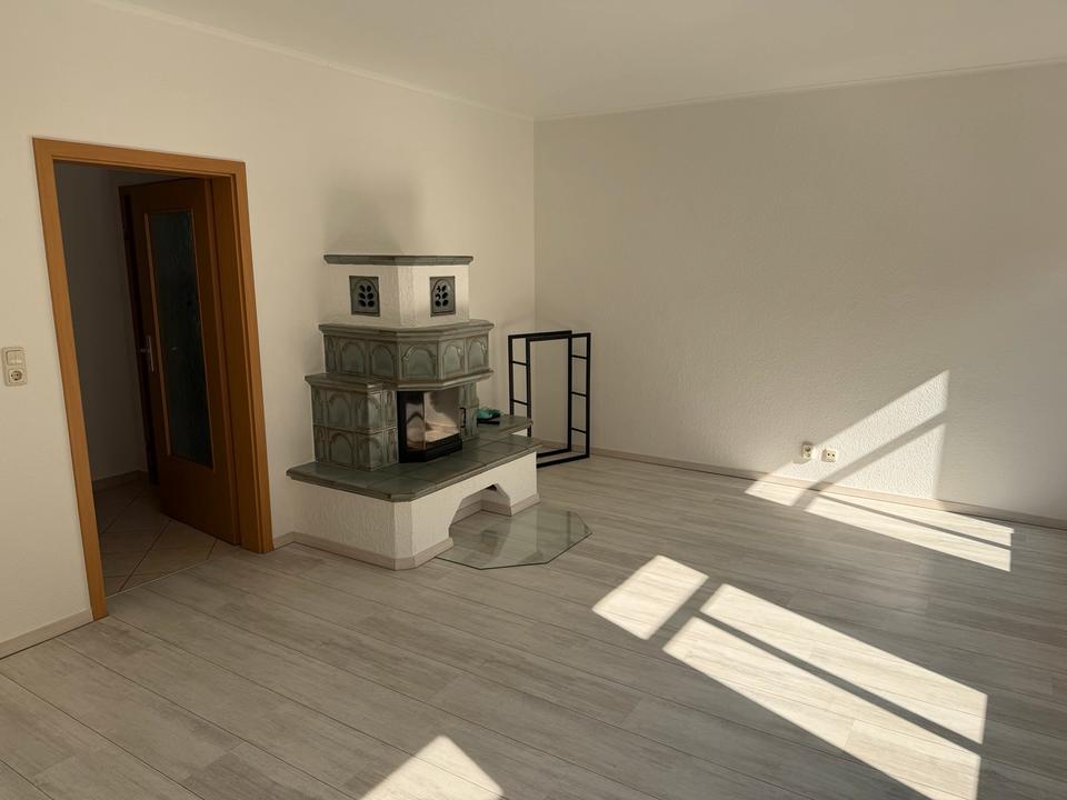 Thumbnail-Schöne 3-Zimmer Wohnung mit EBK und Kamin