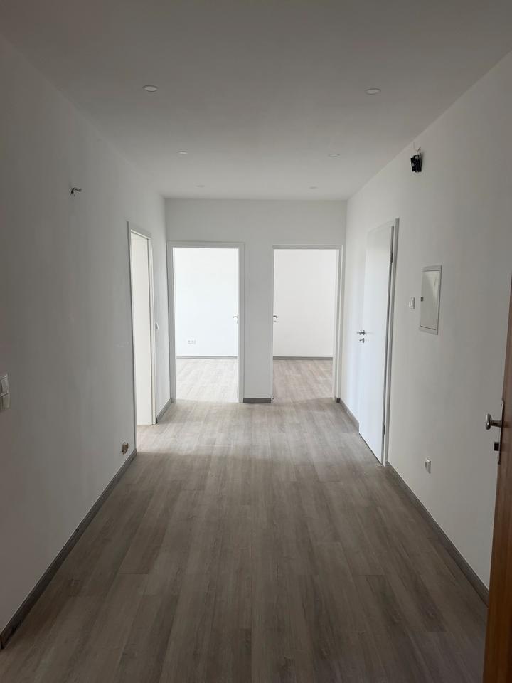 Thumbnail-4-Zimmer-Wohnung, 105 m² in Hameln Klein Berkel