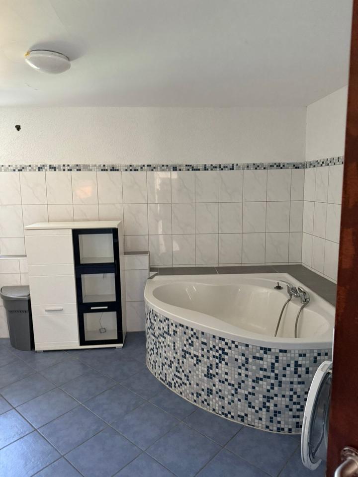 Thumbnail-Schönes großes Haus mit großzügiger Freifläche in Negenborn.