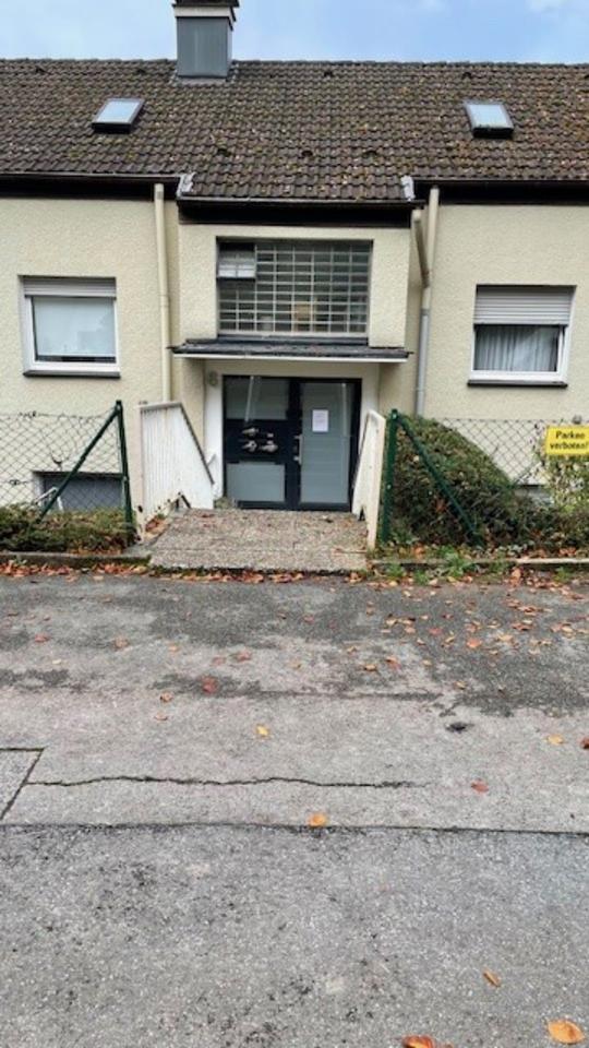 Thumbnail-Sehr schöne 3 Zimmer Erdgeschosswohnung mit großer Terrasse