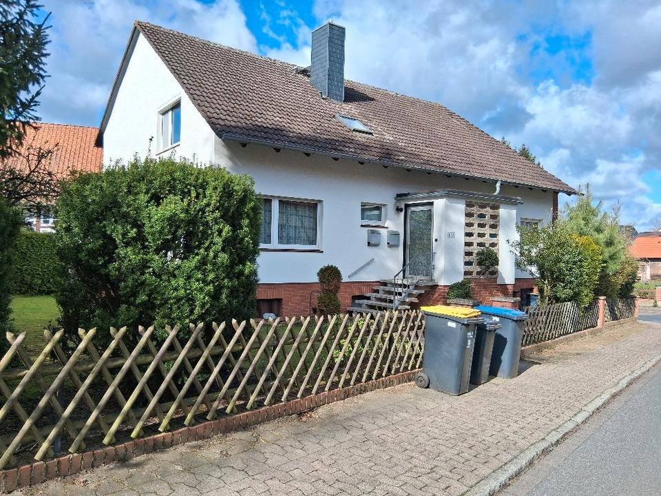 Thumbnail-2 Familienhaus in Cremlingen OT 38162 Weddel zu verkaufen