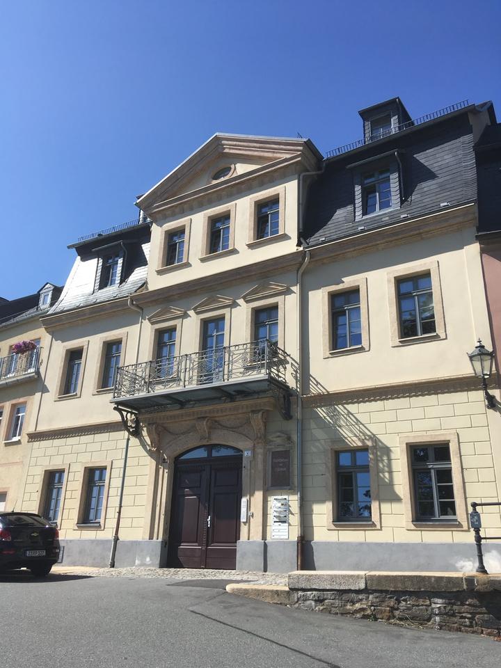 Thumbnail-Individuelle 1,5 Zimmer Wohnung im Zentrum möbliert zu mieten