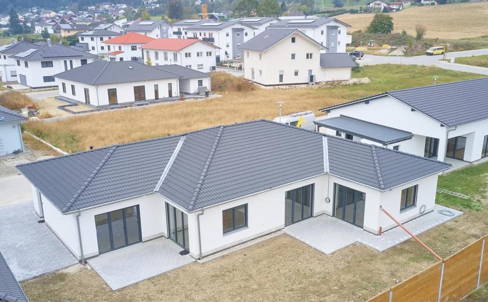 Thumbnail-Moderne Bungalow Doppelhaushälfte Kfw 40