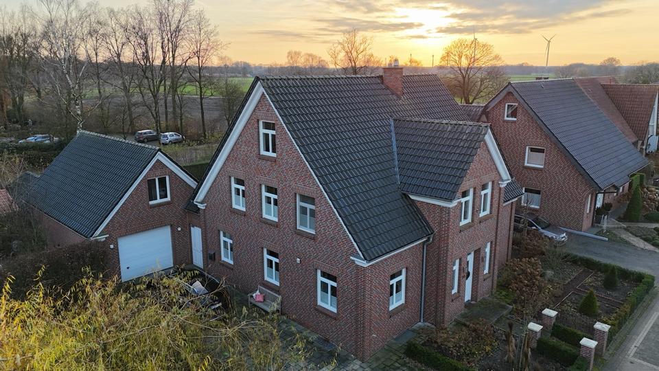 Thumbnail-Einfamilienhaus mit sehr niedrigen Energiekosten (PV+Wärmepumpe)