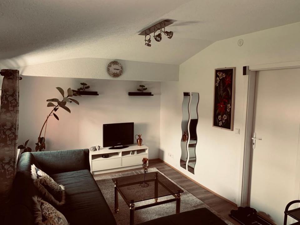 Thumbnail-Attraktive 2-Zimmer-Wohnung mit EBK in SonnenbühlGenkingen