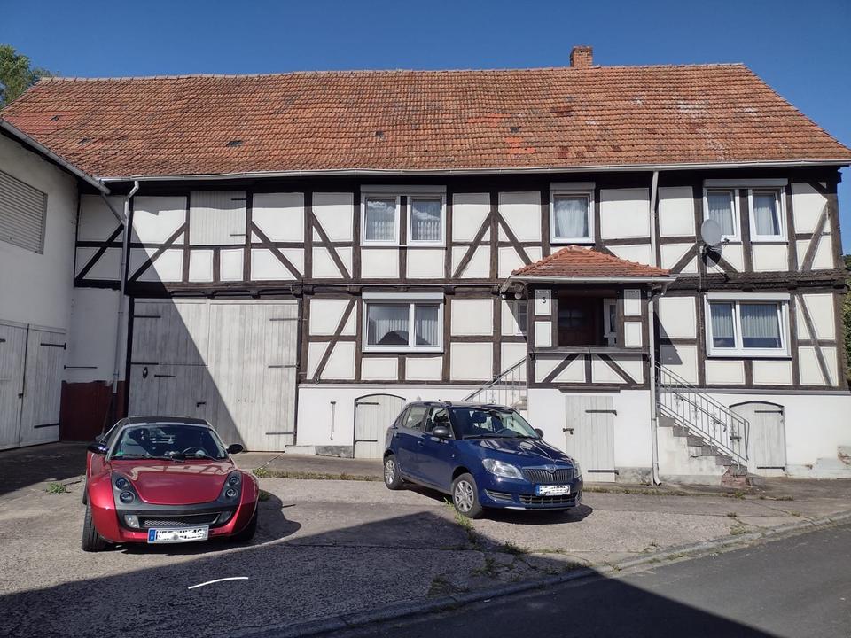 Thumbnail-Einfamilien Fachwerkhaus mit Scheune, Garage, Stall u. Garten!