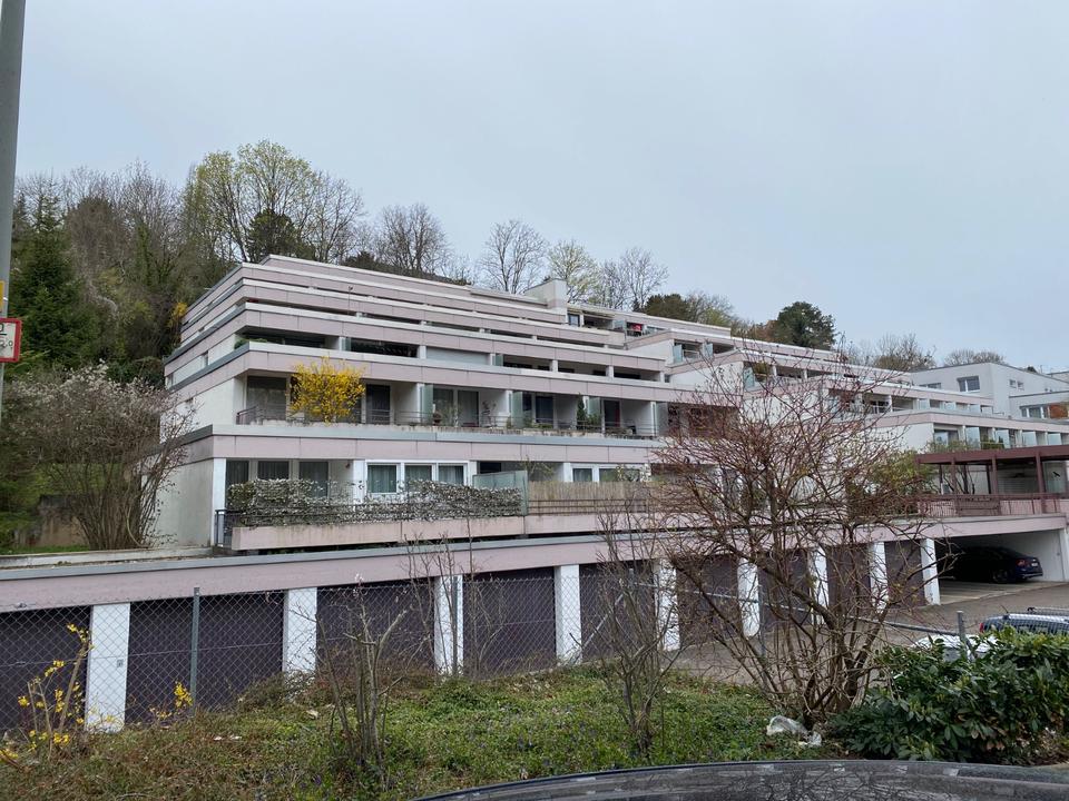 Thumbnail-Gepflegte 1-Zimmer Wohnung im 3. OG mit Loggia in Stuttgart West