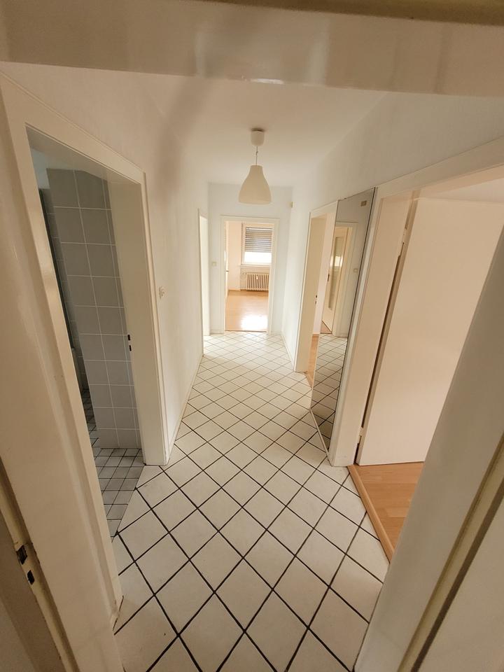 Thumbnail-EG Wohnung 2,5 ZKBB in Salzkotten im 2 ZFH