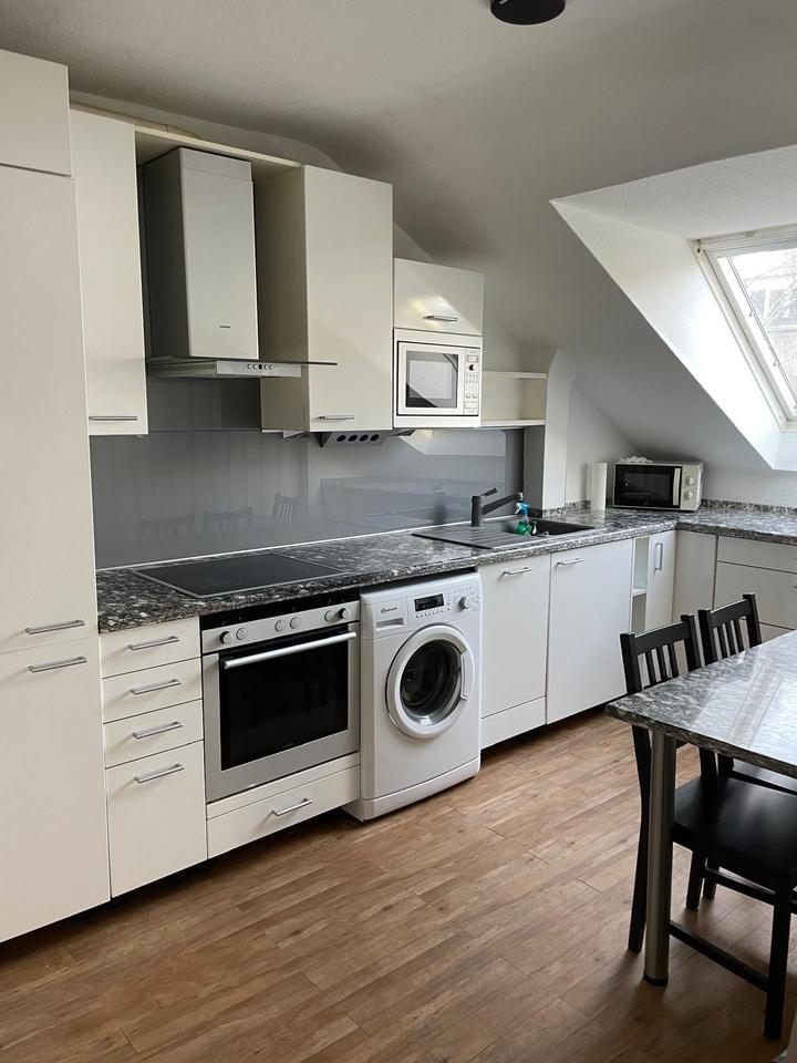 Thumbnail-Prov frei - Charmant 2-Zimmer Wohnung, 2 OG, saniert in Frankfurt