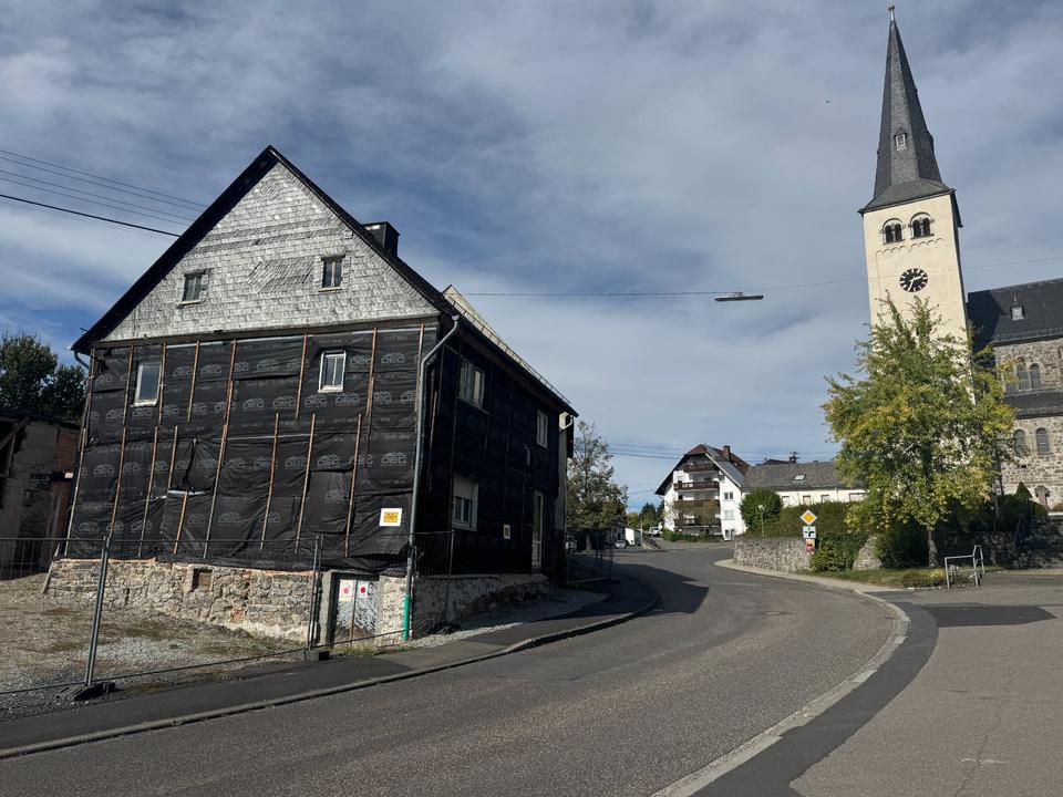 Thumbnail-Historisches Wohnhaus in zentraler Lage direkt vom Verkäufer