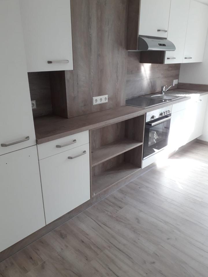 Thumbnail-Gemütliche, helle, 2,5ZKB Dachgeschosswohnung zentral am Obenende