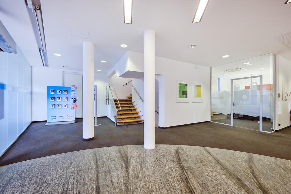 Thumbnail-LADENFLÄCHE IM ZENTRUM VON NEUTRAUBLING
