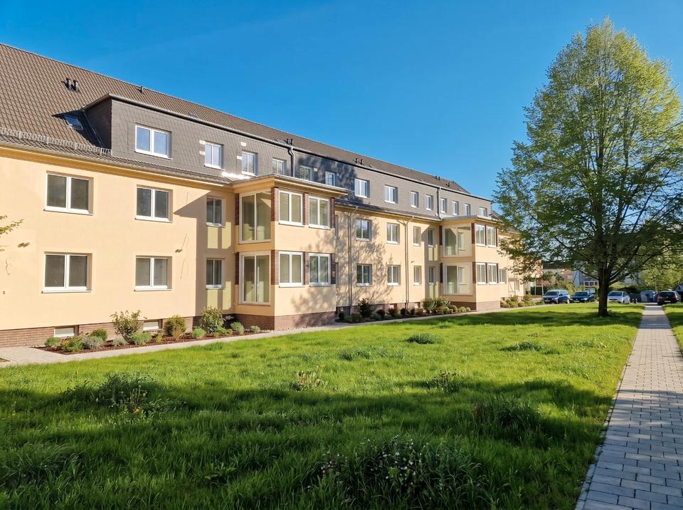 Thumbnail-Erstbezug nach Komplettsanierung - 2,5-Raum-Wohnung mit Balkon - barrierefrei