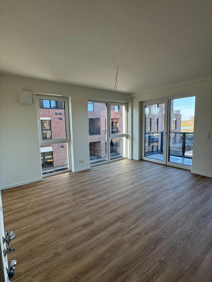 Thumbnail-Neubauwohnung am Fliegerhorst in Oldenburg - idyllische Lage !