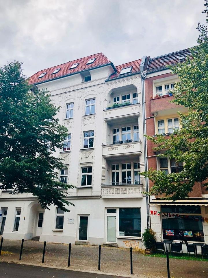 Thumbnail-Helle 2-Zimmer-Wohnung mit Loggia in Niederschöneweide