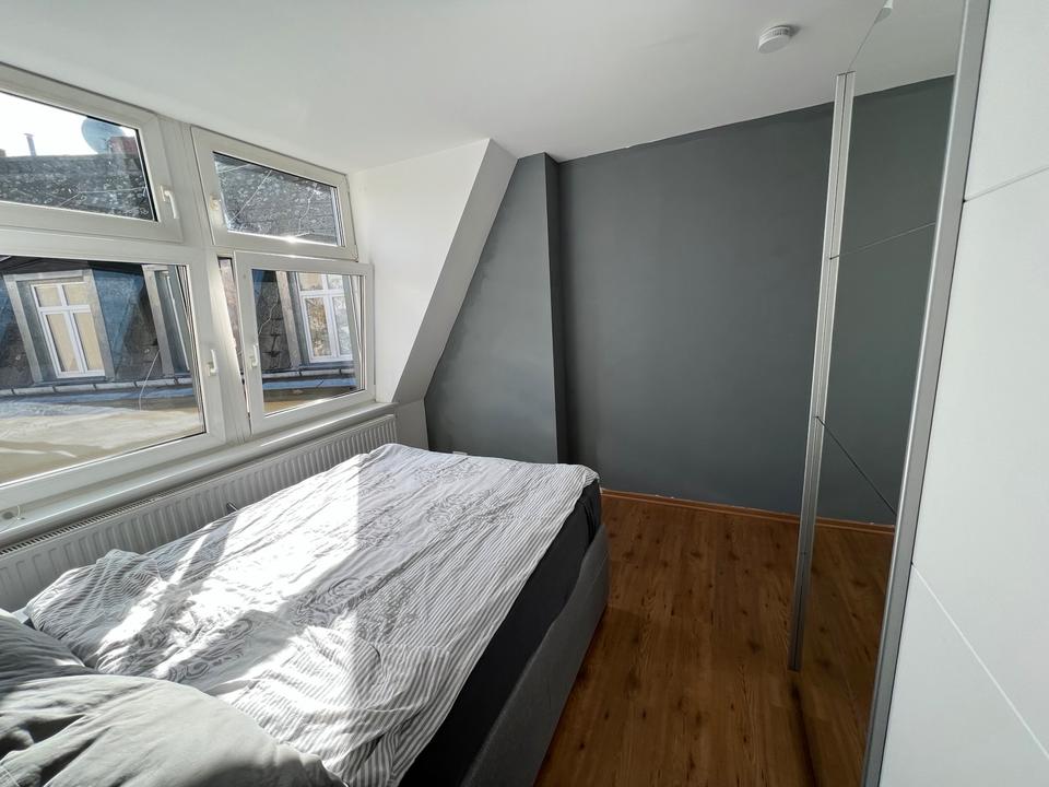 Thumbnail-Ein Zimmer in 2er WG ( Nur Frauen)