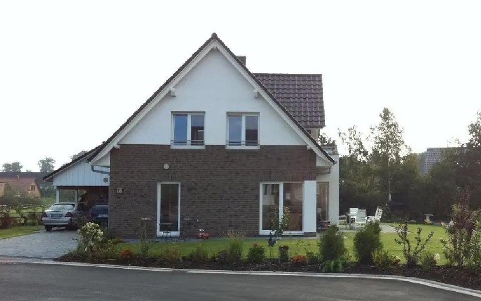 Thumbnail-Exklusives Einfamilienhaus in ruhiger Lage von privat