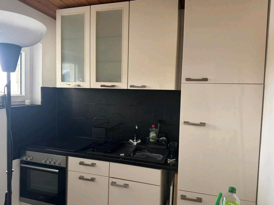 Thumbnail-2 Zimmer Küche Bad Süd Balkon u. Keller