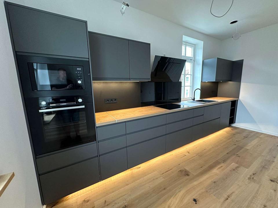 Thumbnail-Hochwertig sanierte 3-Raum-Wohnung mit neuer Designküche in Arnstadt