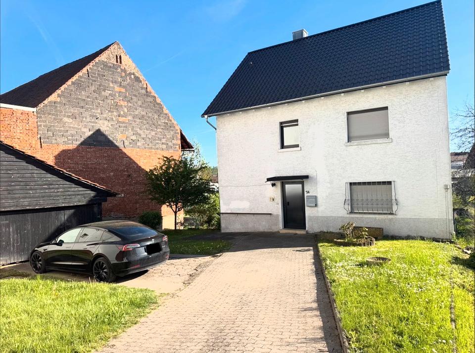 Thumbnail-Mehrfamilienhaus mit Dachausbau in Menzingen