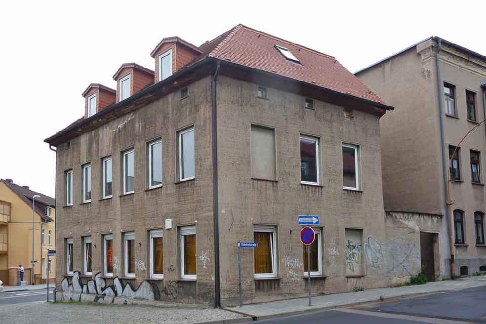 Thumbnail-O129W7: 2R-Dachgeschosswohnung im Zentrum von Eisleben