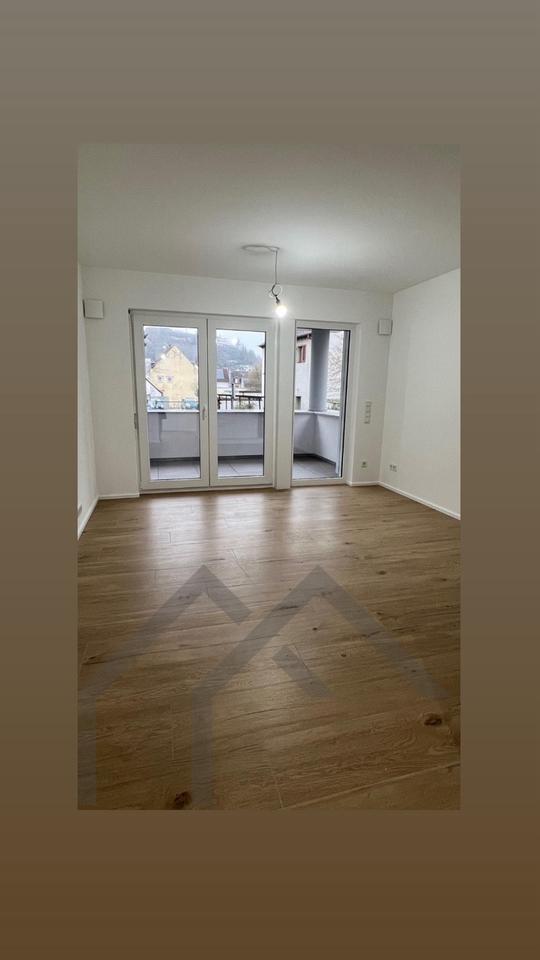 Thumbnail-Studenten-Apartment mit Balkon und PKW-Stellplatz