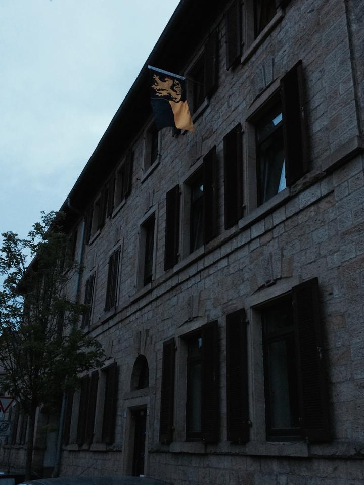 Thumbnail-- ohne Maklergebühren - gut geschnittene 2 Zi. Whg. zum Verkauf