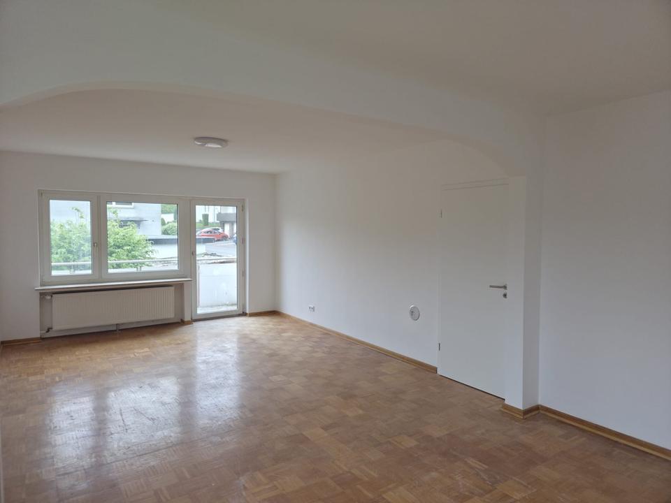 Thumbnail-3 Zimmer Wohnung, Küche, Bad, WC separat zu vermieten