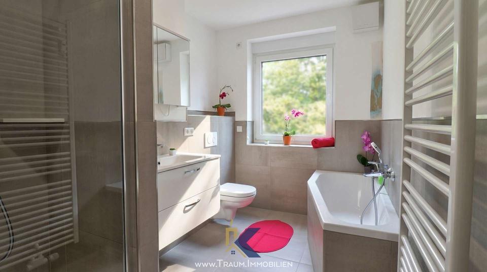 Thumbnail-Hier fehlt es an nichts – helle und moderne 2-Zi.-Whg. mit Einbauküche