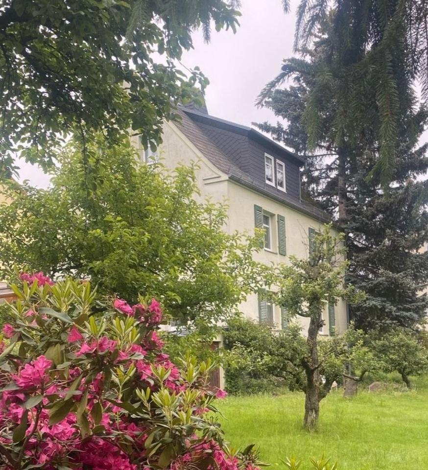 Thumbnail-EinZweifamilienhaus in Zoghaus