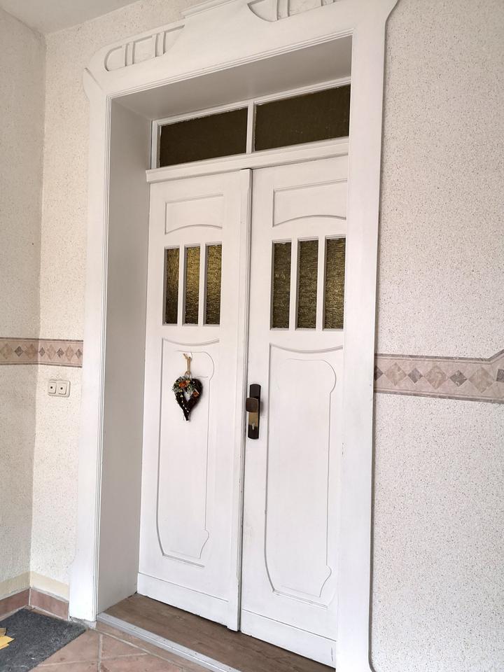 Thumbnail-Ruhig gelegene Dreiraumwohnung mit EBK, Garten