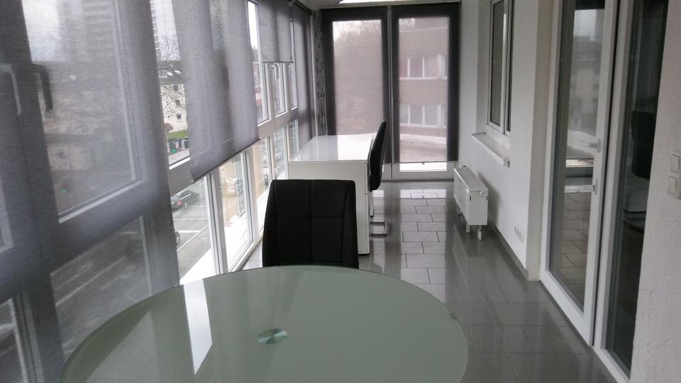 Thumbnail-Zentrale, möblierte 2-Zimmer-Wohnung mit Top-Verkehrsanbindung