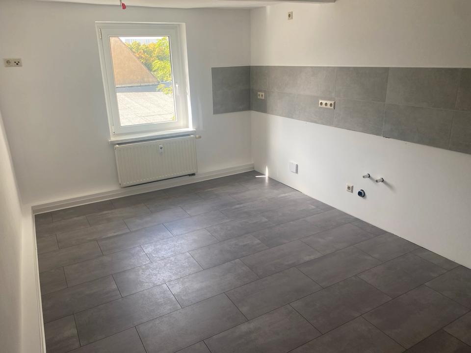 Thumbnail-4-Raum-Wohnung