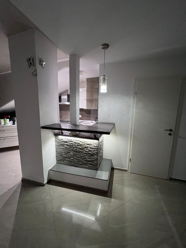 Thumbnail-Moderne 3ZKB mit Terrasse, Küche und Stellplatz .