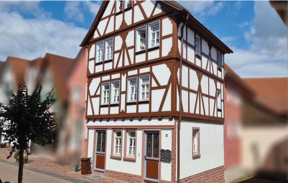 Thumbnail-Attraktives 2-Familienhaus in Steinau an der Straße