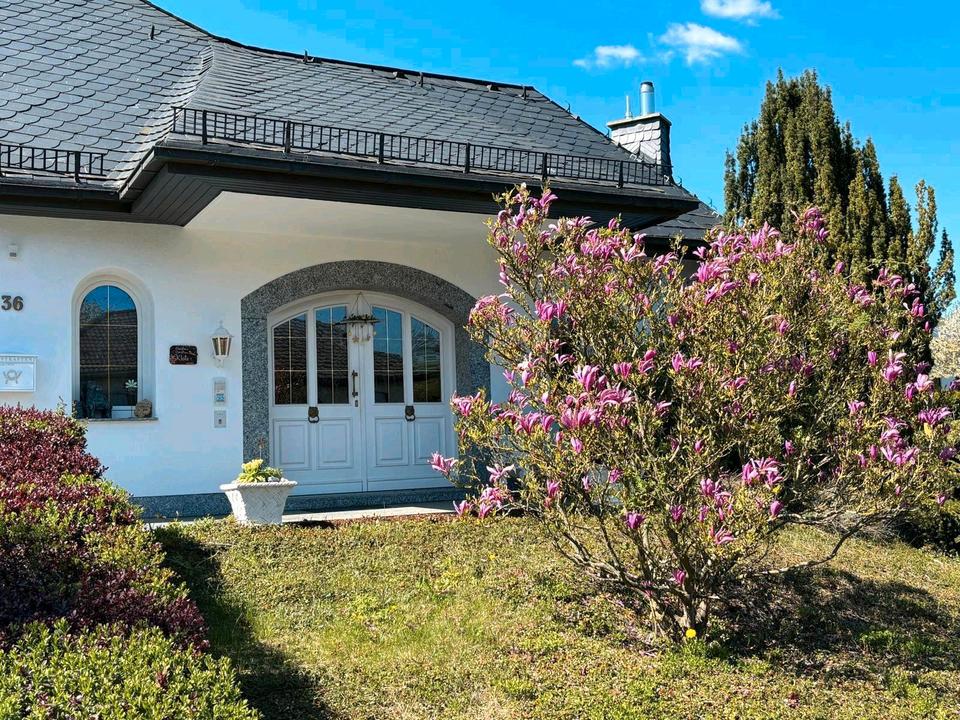 Thumbnail-Elegante Villa mit Einliegerwohnung Alternative zum Neubau