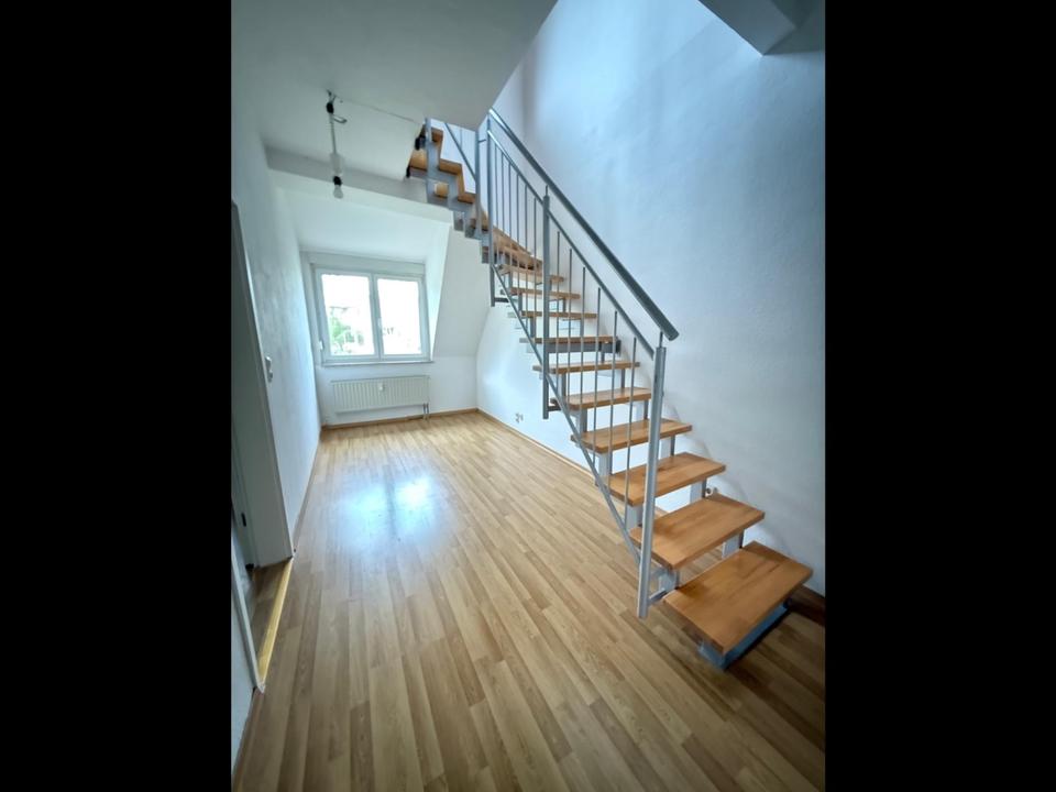 Thumbnail-5 Zimmer Maisonette Wohnung WG geeignet