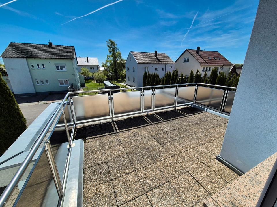 Thumbnail-Sehr schöne 2,5 Zimmerwohnung